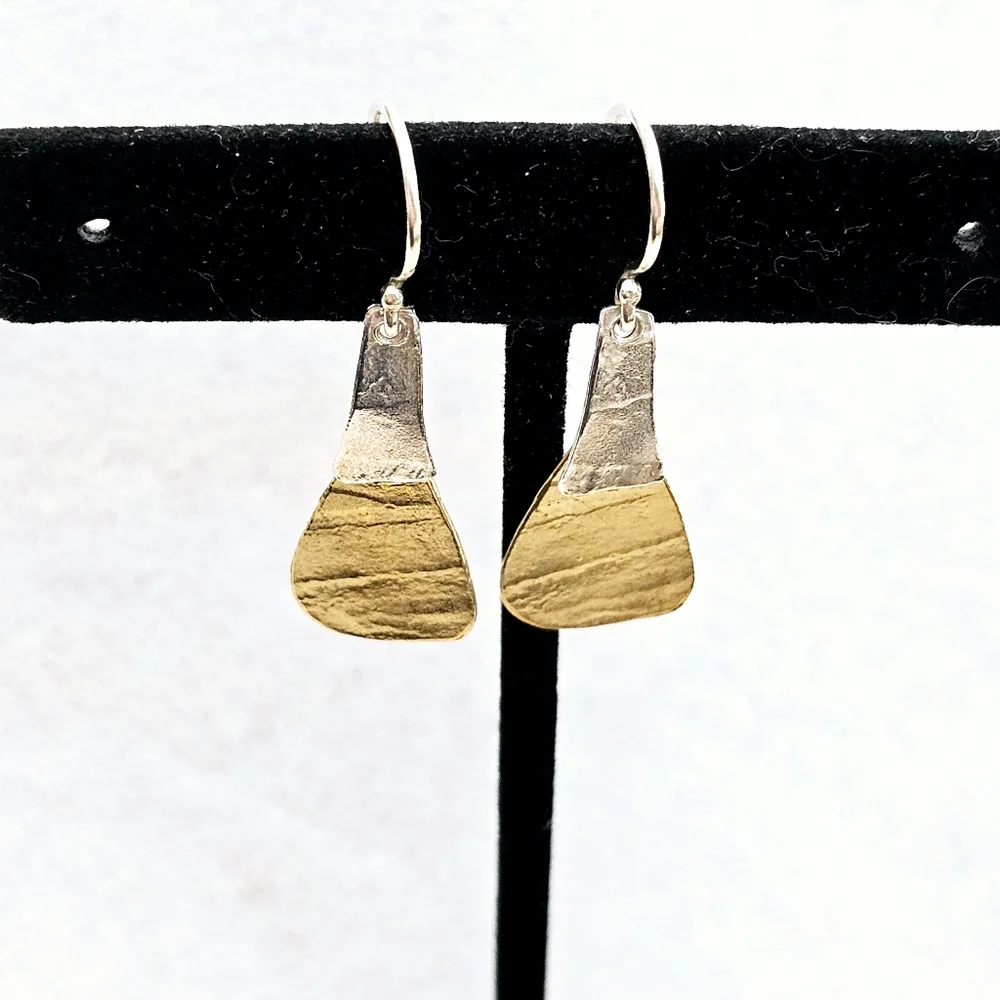 Silpada 925 and Brass Two-Tone Earrings BNWOT (Brand New Without Tags) - Picture 5 of 13